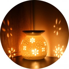 ecooe Aroma lamp Oil Diffuser Ceramic Aroma Diffuser lamp with Candle Holder White Oil Aromalamp