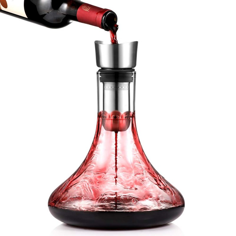 https://www.ecooe.com/5497-thickbox_default/glastal-wine-decanter-crystal-glass-decanter-with-built-in-aerator-aerating-and-filtering-non-dripping-pouring-1800ml-633oz-full-capacity.jpg