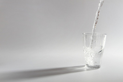 drink water while pregnant