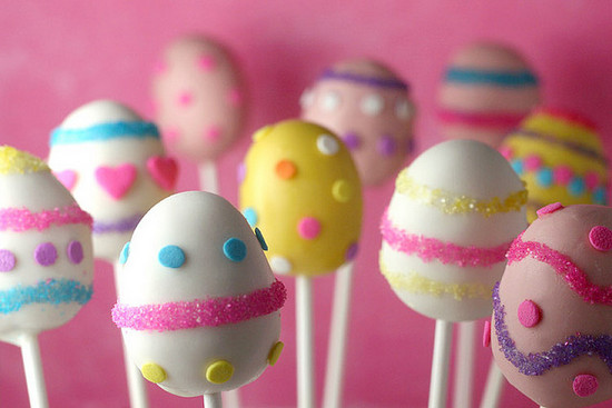 Eggshell lollipop