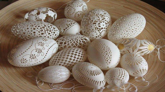 Eggshell carving