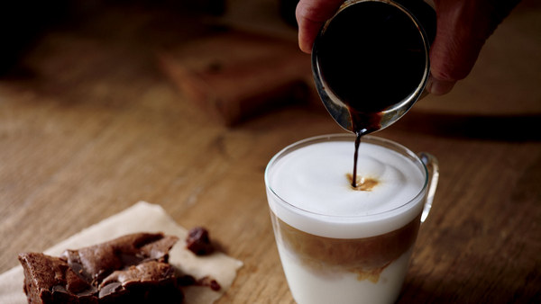 make a latte at home without an espresso