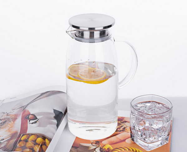 Purefold glass water pitcher