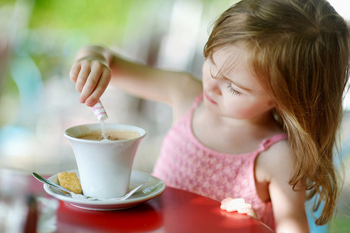 what age for kids to drink coffee