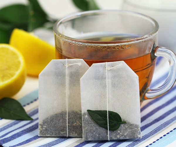 lemon-tea-and-tea-bag