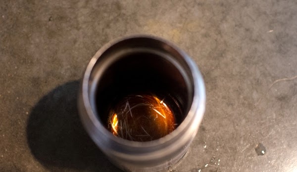 How-to-Remove-Odor-from-Travel-Mug-1
