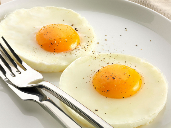 4 Ways to Cook Eggs in A Microwave – Easy Breakfast Hacks - DE4