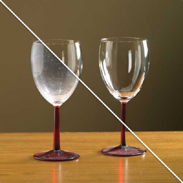 How-to-Clean-Stains-from-Drinking-Glasses-3