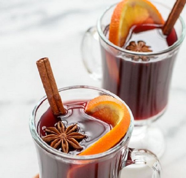 The Best Mulled Wine Glasses for Christmas 1