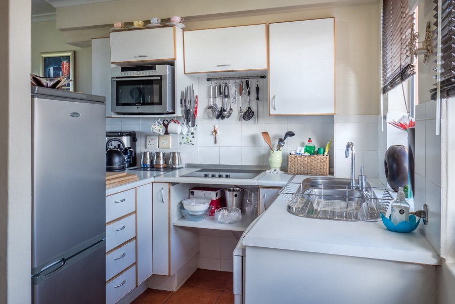 It's never too late to declutter your home  3