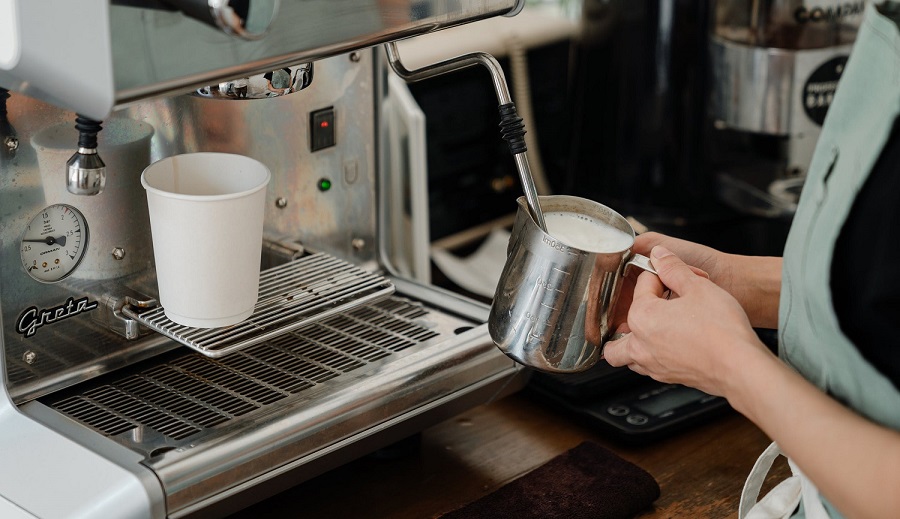 Can you make a latte art with regular coffee-4