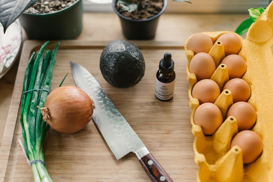 How to chop Onions without Crying-2