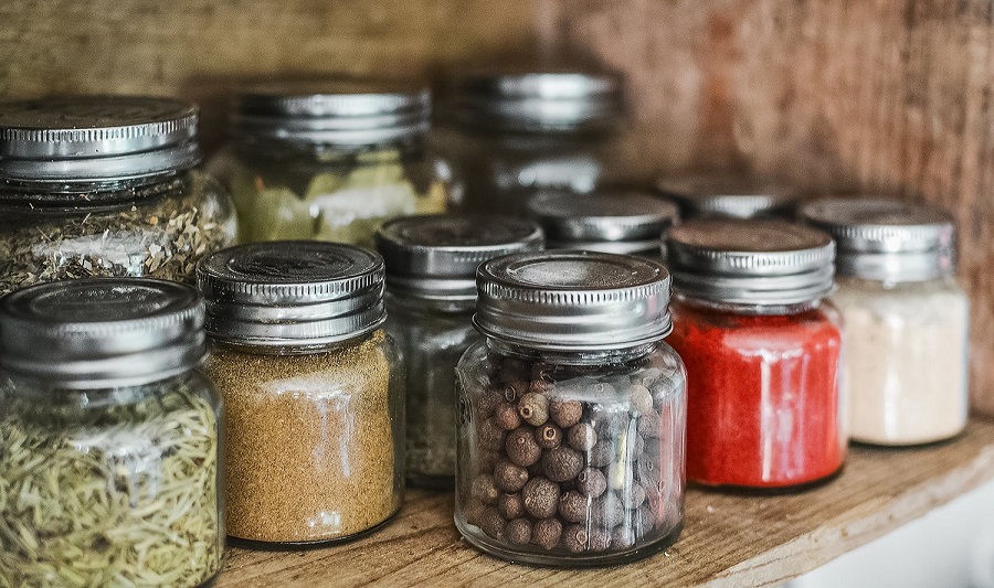 The right way to store spices-2