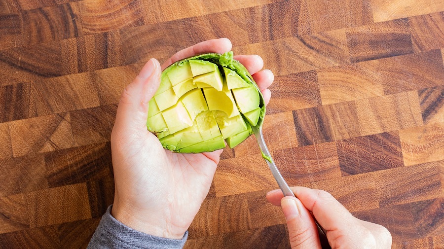 how to cut an avocado like a pro-4