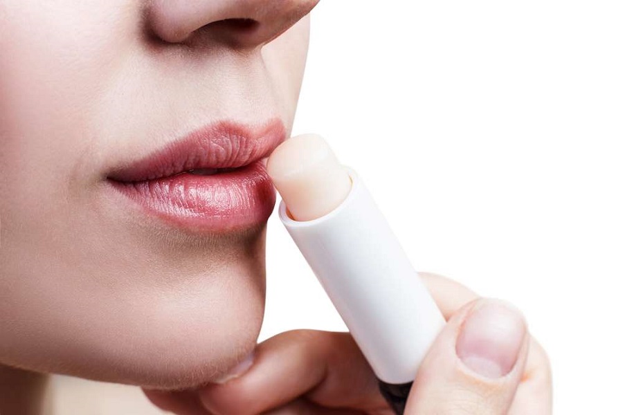 an easy way to make lip balms-2