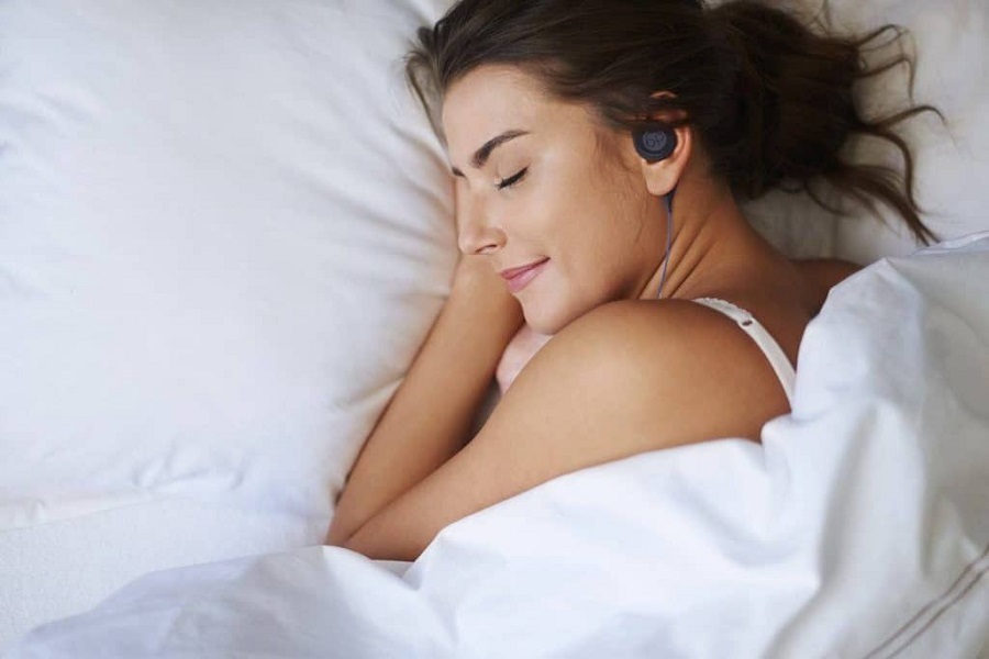 is it safe to sleep with earphones on-1