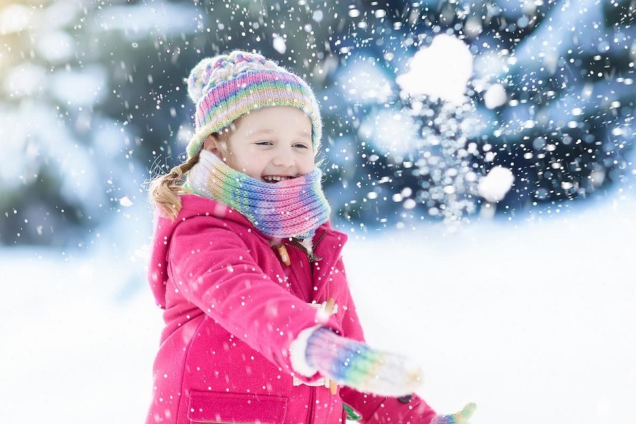 7 snow play ideas with your kids-1