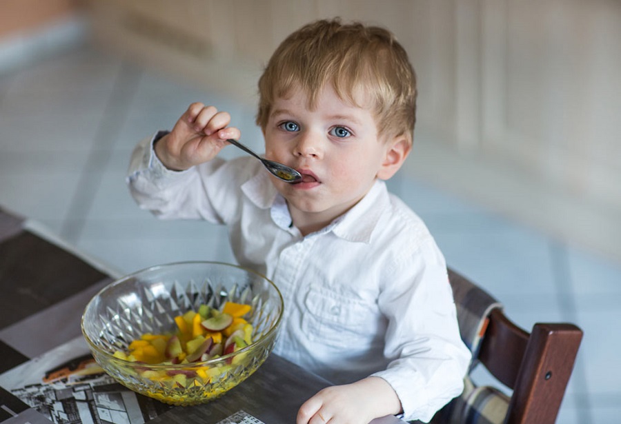 what to do if your toddler won't eat-3