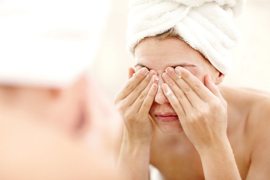 you may be washing your face the wrong way-1