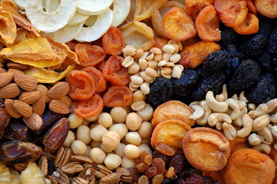 Can you eat dried fruit instead of fresh ones-1