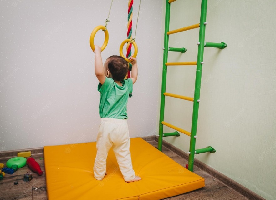 how to protect your kid's skin in a hot summer 2