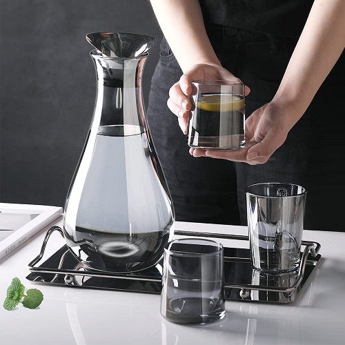 1 Liter Carafe with Black Lid - Juice Mixer Container 